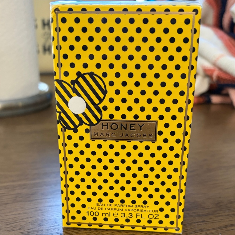 Marc Jacobs Honey Perfume 3.3 FL OZ 100ml New in Sealed Packaging